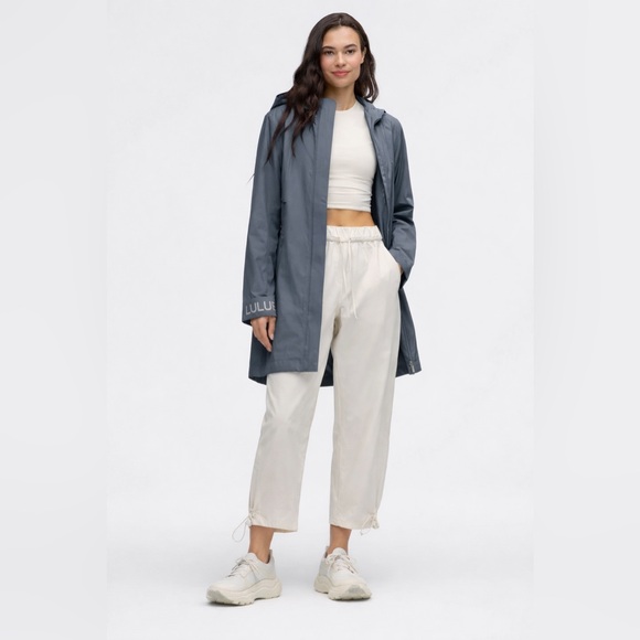 lululemon athletica Jackets & Blazers - Lululemon Rain Rebel Jacket Slate Womens Size 6